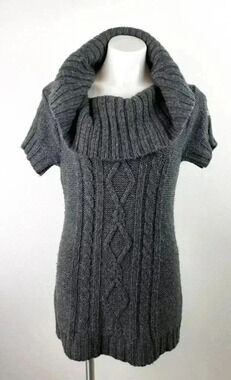 Columbia Turtleneck Size Large